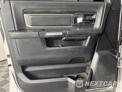 2015 Ram 1500 Laramie Limited Crew Cab Short Bed 26M - zdjęcie 37 z 45 - miniatura