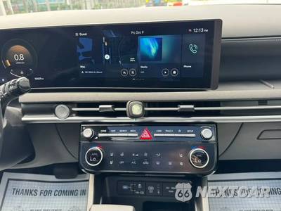 2025 Hyundai Santa Cruz Limited Crew Cab Short Bed - zdjęcie 23 z 30 - miniatura