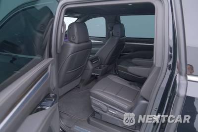 2026 Cadillac Escalade ESV 1SA - zdjęcie 34 z 50 - miniatura