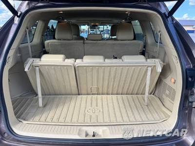 2017 Toyota Highlander XLE - zdjęcie 8 z 12 - miniatura