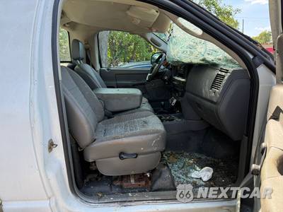2006 Dodge Ram 2500 ST Regular Cab Long Bed - zdjęcie 15 z 23 - miniatura