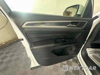 2020 Volkswagen Atlas Cross Sport V6 SEL Premium - zdjęcie 16 z 49 - miniatura