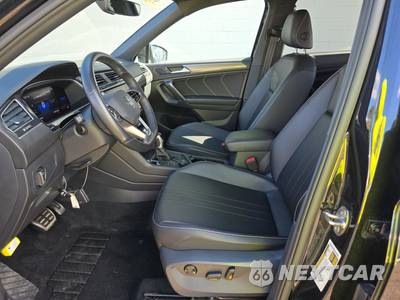 2022 Volkswagen Tiguan SE R-Line Black - zdjęcie 7 z 26 - miniatura