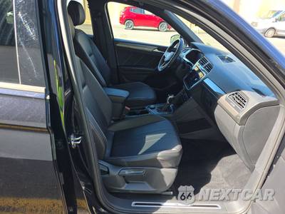 2022 Volkswagen Tiguan SE R-Line Black - zdjęcie 8 z 26 - miniatura