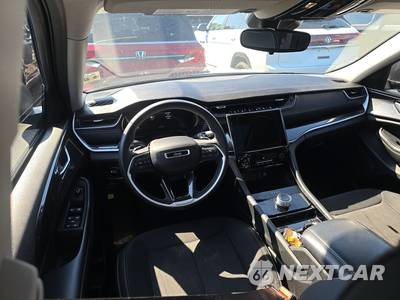 2023 Jeep Grand Cherokee Laredo - zdjęcie 11 z 25 - miniatura