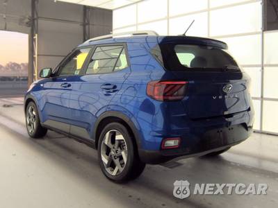 2025 Hyundai Venue SEL - zdjęcie 6 z 34 - miniatura