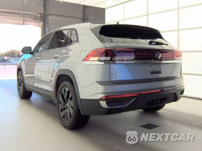 2025 Volkswagen Atlas Cross Sport 2.0T SE w/Technology - zdjęcie 6 z 33 - miniatura