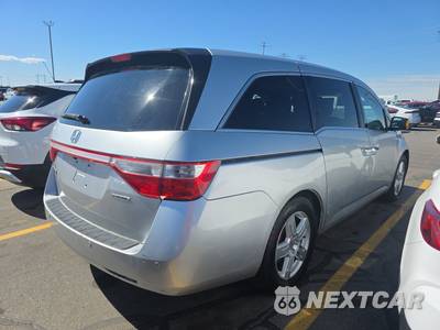2011 Honda Odyssey Touring 118.1" WB - zdjęcie 4 z 42 - miniatura