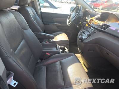 2011 Honda Odyssey Touring 118.1" WB - zdjęcie 8 z 42 - miniatura