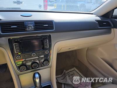 2014 Volkswagen Passat TDI SE w/Sunroof - zdjęcie 11 z 29 - miniatura