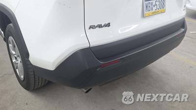 2022 Toyota RAV4 LE - zdjęcie 20 z 27 - miniatura