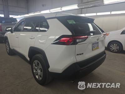 2022 Toyota RAV4 LE - zdjęcie 6 z 27 - miniatura