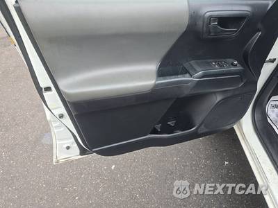 2018 Toyota Tacoma SR Extended Cab Long Bed w/Rear Doors - zdjęcie 9 z 43 - miniatura