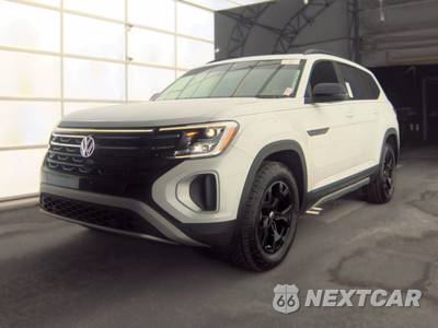 2024 Volkswagen Atlas 2.0T Peak Edition SEL