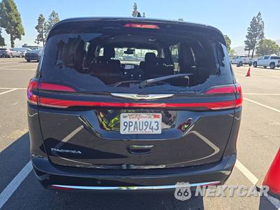 2024 Chrysler Pacifica Touring 121.6" WB - zdjęcie 5 z 22 - miniatura