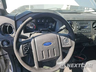 2016 Ford Super Duty F-550 Cab Chassis XL Regular Cab DRW - zdjęcie 10 z 25 - miniatura