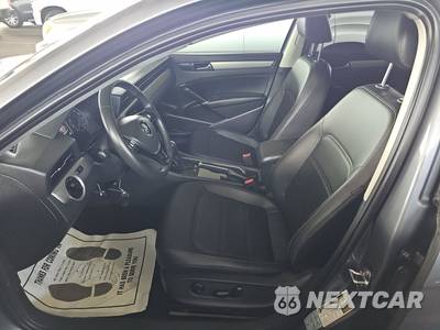 2021 Volkswagen Passat 2.0T SE - zdjęcie 7 z 32 - miniatura