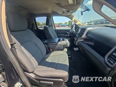 2019 Ram 1500 Tradesman Extended Cab Medium Bed - zdjęcie 8 z 18 - miniatura