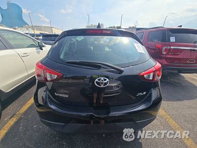 2020 Toyota Yaris Hatchback XLE - zdjęcie 5 z 18 - miniatura