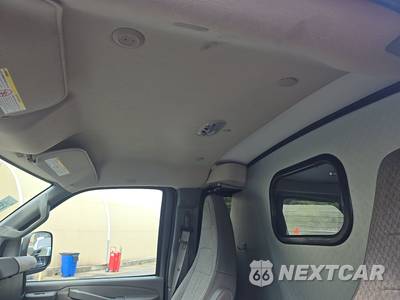 2016 GMC Savana 2500 Cargo Van 1WT 135.0" WB - zdjęcie 17 z 21 - miniatura