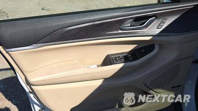 2022 Jeep Grand Cherokee Limited - zdjęcie 31 z 43 - miniatura
