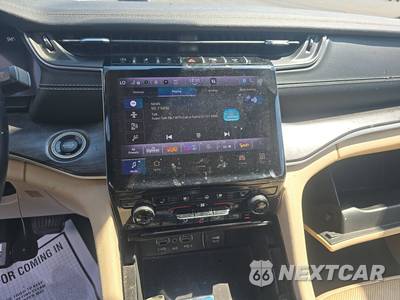 2022 Jeep Grand Cherokee Limited - zdjęcie 11 z 43 - miniatura