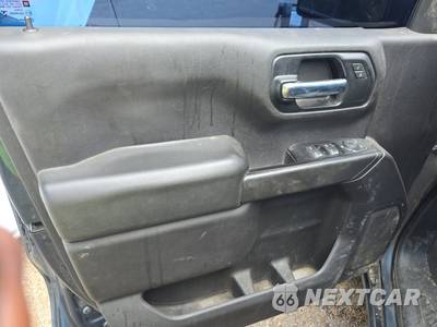 2020 Chevrolet Silverado 1500 Custom Crew Cab Short Bed 1CX - zdjęcie 9 z 38 - miniatura