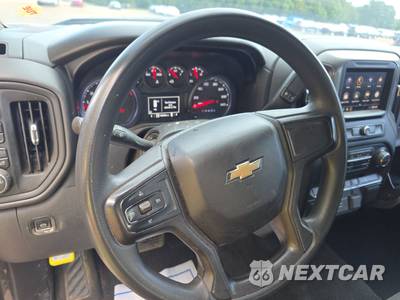 2020 Chevrolet Silverado 1500 Custom Crew Cab Short Bed 1CX - zdjęcie 10 z 38 - miniatura