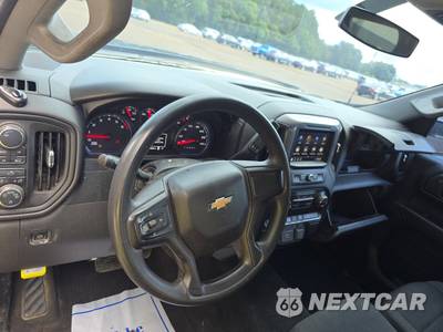 2020 Chevrolet Silverado 1500 Custom Crew Cab Short Bed 1CX - zdjęcie 11 z 38 - miniatura