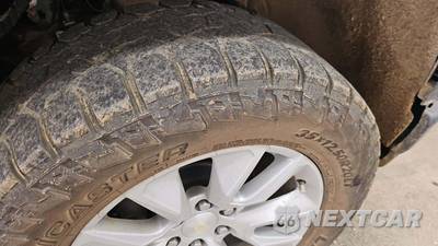 2020 Chevrolet Silverado 1500 Custom Crew Cab Short Bed 1CX - zdjęcie 19 z 38 - miniatura