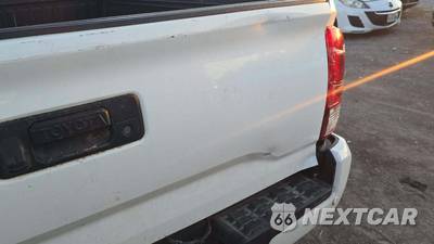 2018 Toyota Tacoma SR Extended Cab Long Bed w/Rear Doors - zdjęcie 37 z 47 - miniatura