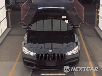 2017 BMW 7 Series Sedan 740i xDrive M SPORT LINE - zdjęcie 2 z 31 - miniatura