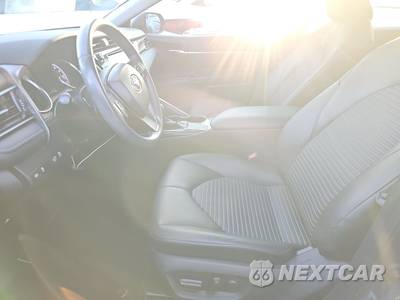 2019 Toyota Camry SE - zdjęcie 7 z 18 - miniatura