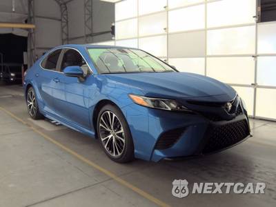 2019 Toyota Camry SE - zdjęcie 3 z 18 - miniatura