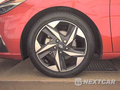 2021 Hyundai Elantra Limited - zdjęcie 9 z 34 - miniatura