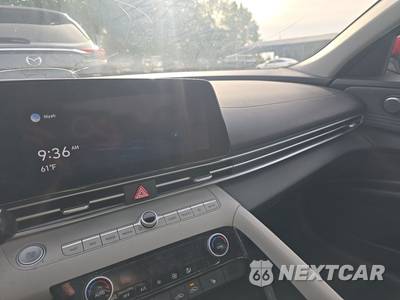 2021 Hyundai Elantra Limited - zdjęcie 17 z 34 - miniatura