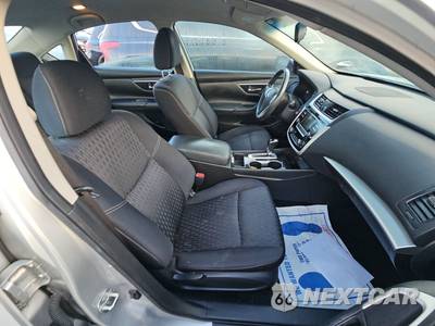 2018 Nissan Altima 2.5 SV - zdjęcie 14 z 54 - miniatura