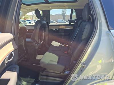 2026 Volvo XC90 B6 Plus 7-Passenger - zdjęcie 13 z 31 - miniatura