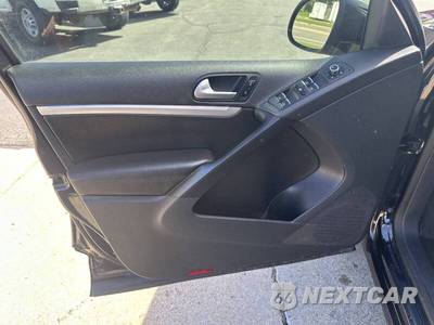 2013 Volkswagen Tiguan SEL - zdjęcie 8 z 16 - miniatura