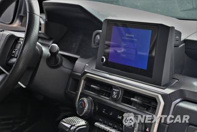2024 Toyota Tacoma SR5 Crew Cab Medium Bed - zdjęcie 10 z 18 - miniatura