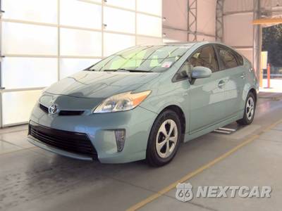 2015 Toyota Prius Two - zdjęcie 1 z 20 - miniatura