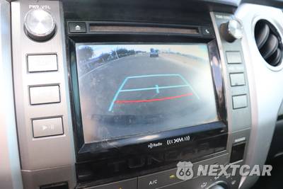 2017 Toyota Tundra SR5 Crew Cab Short Bed - zdjęcie 14 z 24 - miniatura