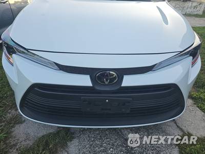 2025 Toyota Corolla LE Sedan - zdjęcie 2 z 17 - miniatura