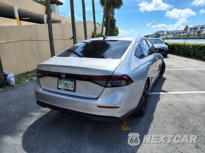 2025 Honda Accord Sedan SE - zdjęcie 5 z 27 - miniatura