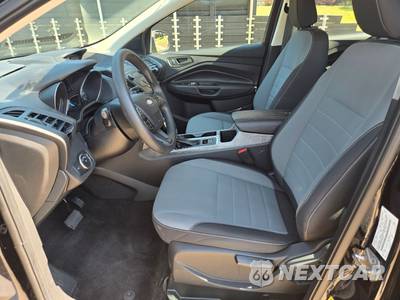 2019 Ford Escape S - zdjęcie 8 z 15 - miniatura