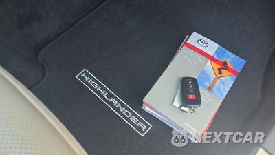 2021 Toyota Highlander Platinum - zdjęcie 38 z 39 - miniatura
