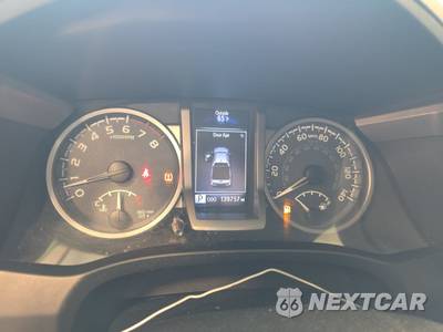 2019 Toyota Tacoma SR5 Crew Cab Medium Bed - zdjęcie 12 z 29 - miniatura
