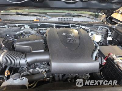 2019 Toyota Tacoma SR5 Crew Cab Medium Bed - zdjęcie 15 z 29 - miniatura