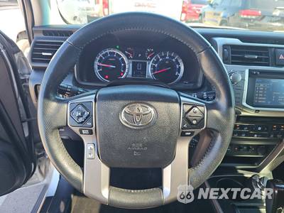 2015 Toyota 4Runner Limited - zdjęcie 10 z 31 - miniatura