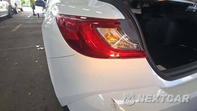 2025 Toyota Camry LE - zdjęcie 22 z 23 - miniatura